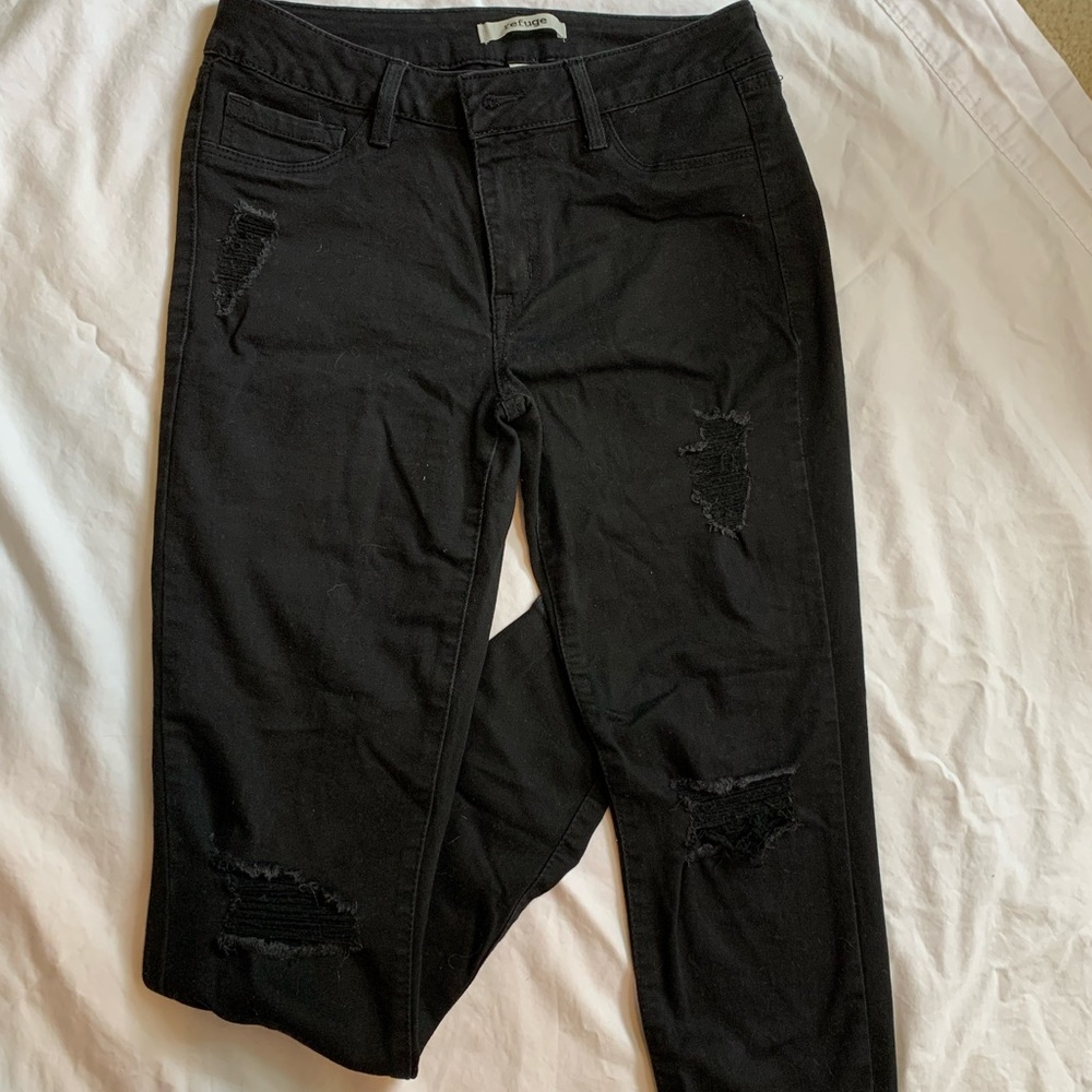 Black ripped jeans